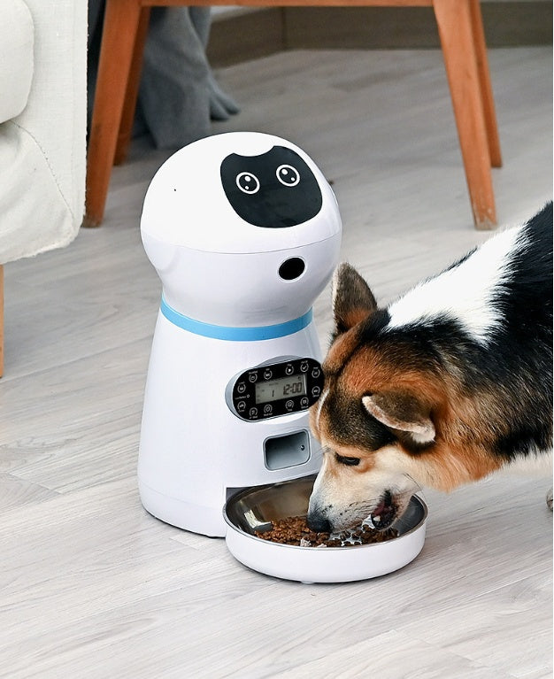 Automatic pet feeder machine