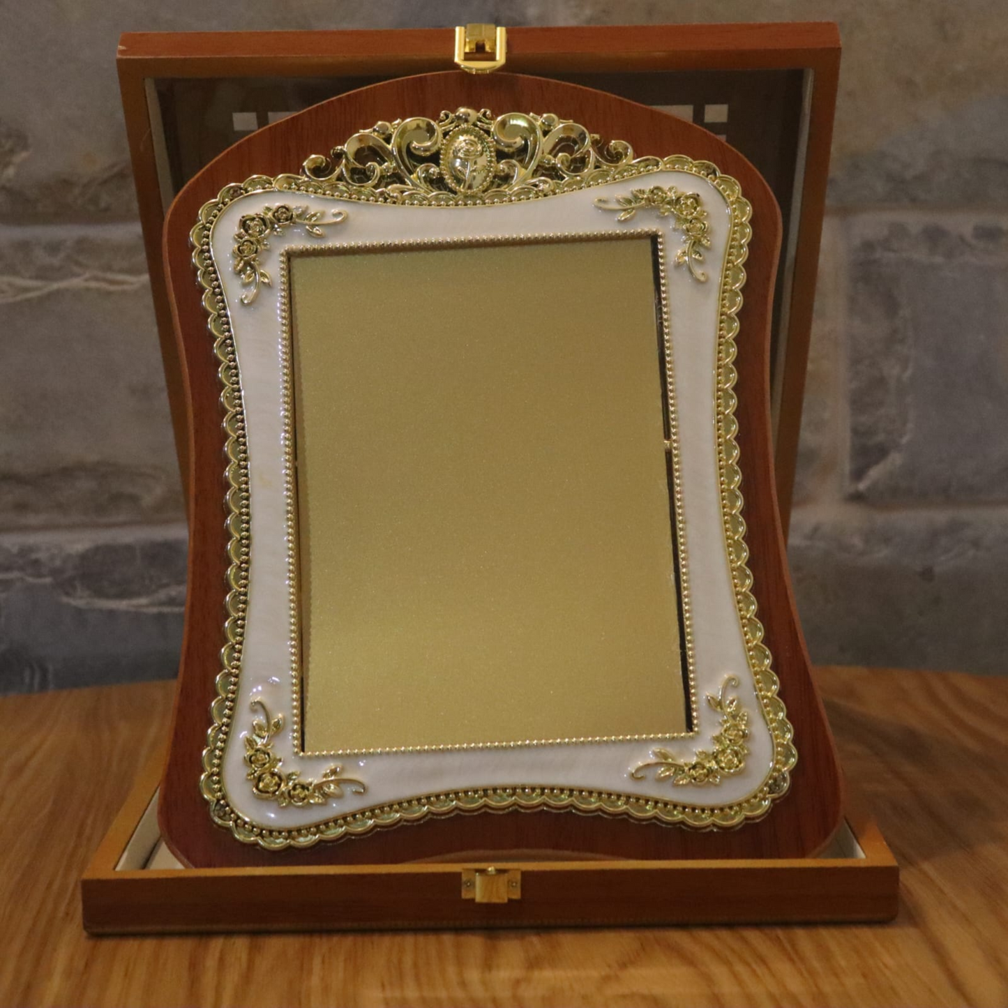 Appreciation Plaque- מגן הוקרה - درع تقدير