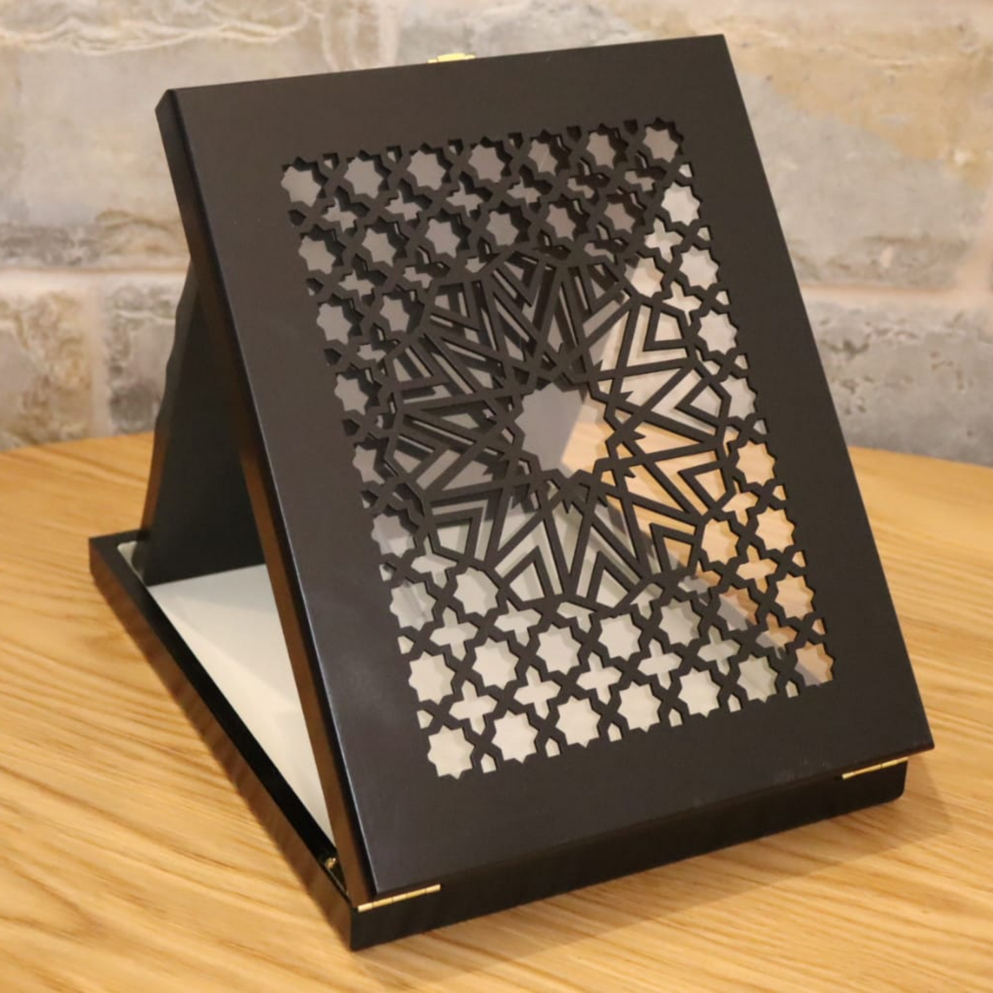 Appreciation Plaque- מגן הוקרה- درع تقدير